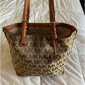 Michael Kors Brown Sig Tote